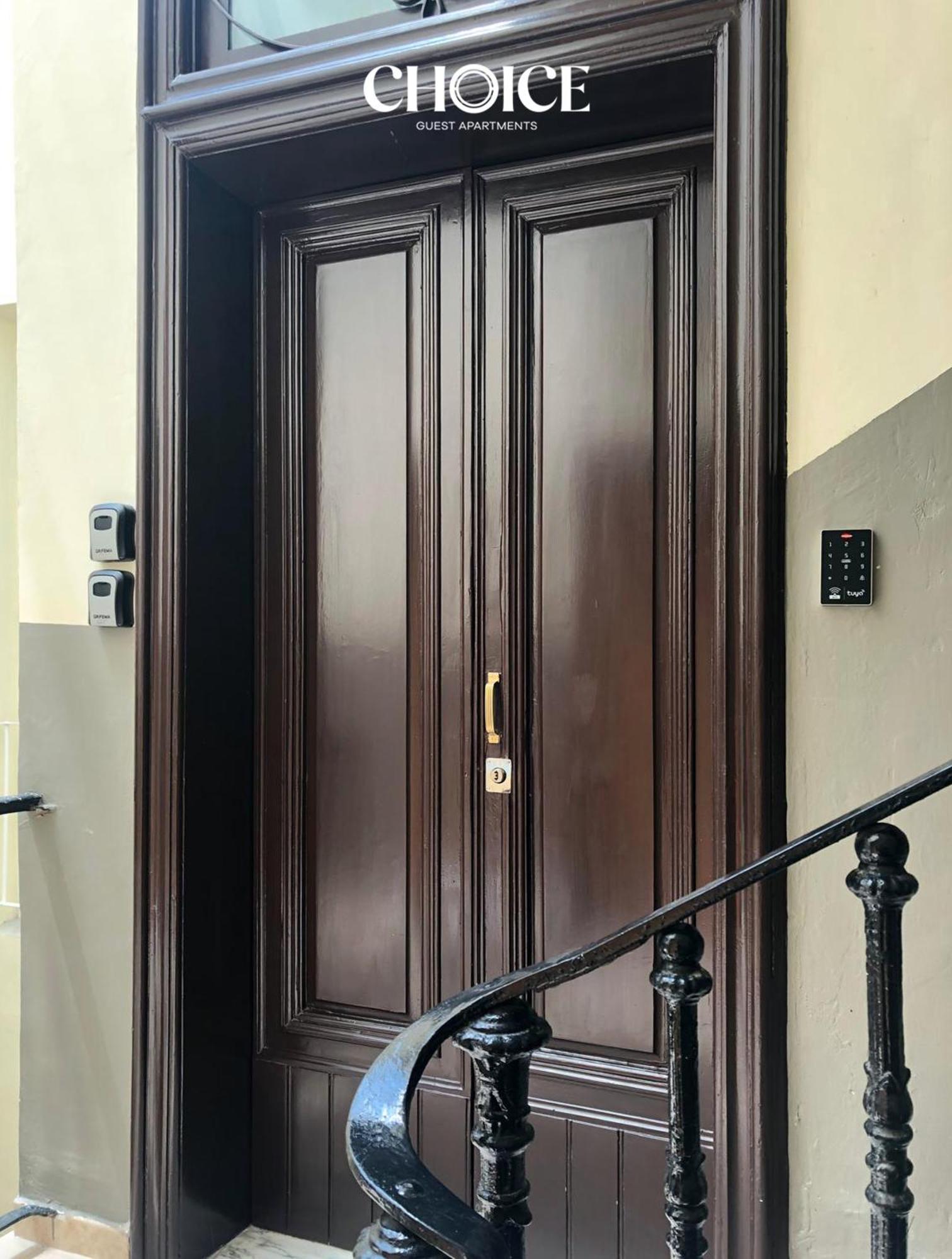 Choice Apartment Бари Екстериор снимка