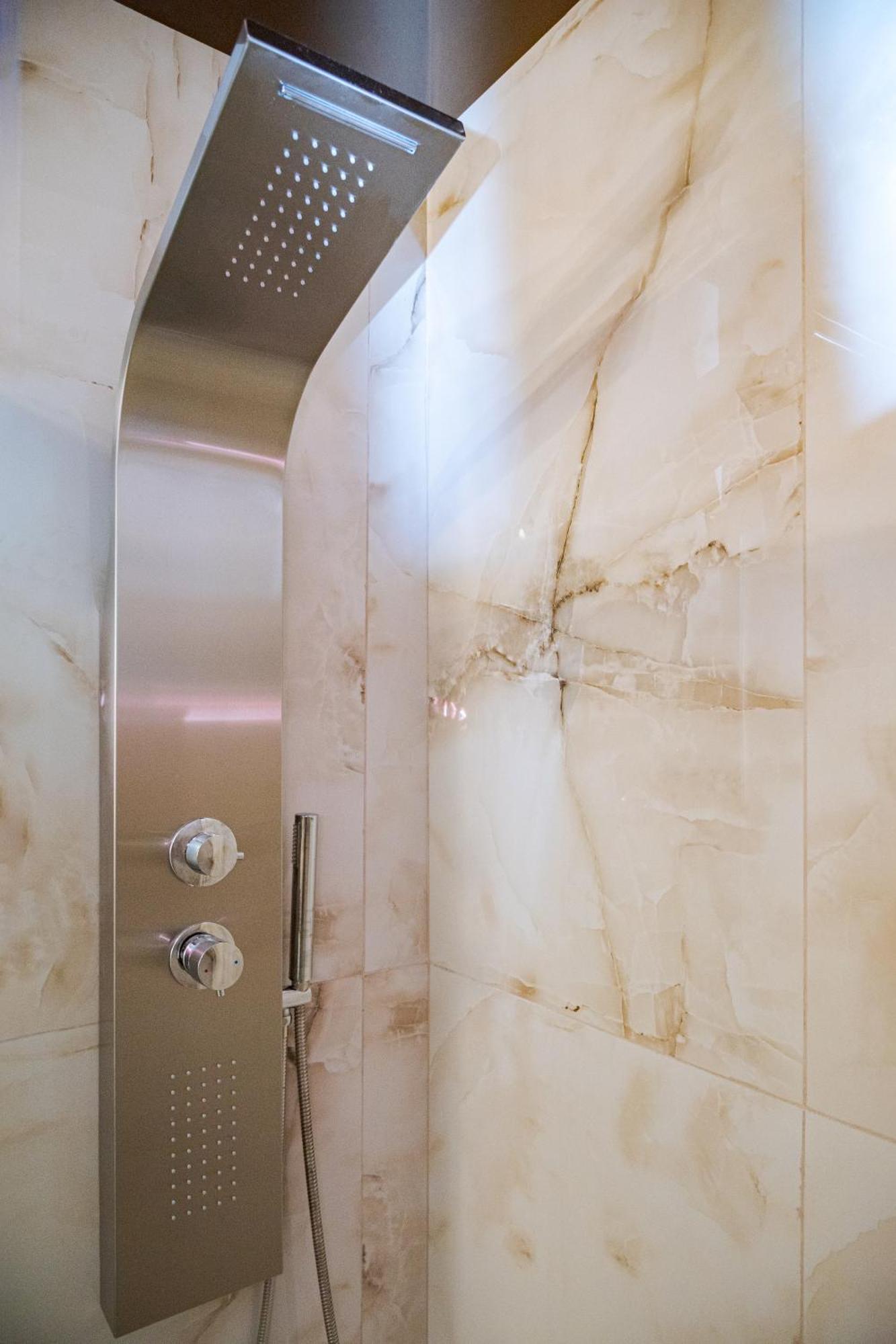Choice Apartment Бари Екстериор снимка